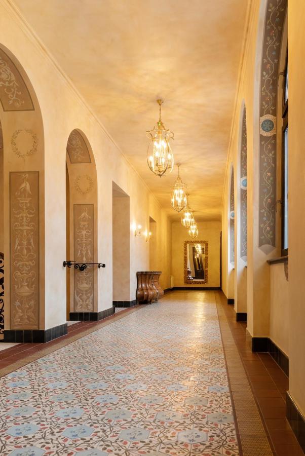 Boutique Hotel Gaia Кечкемет Екстер'єр фото